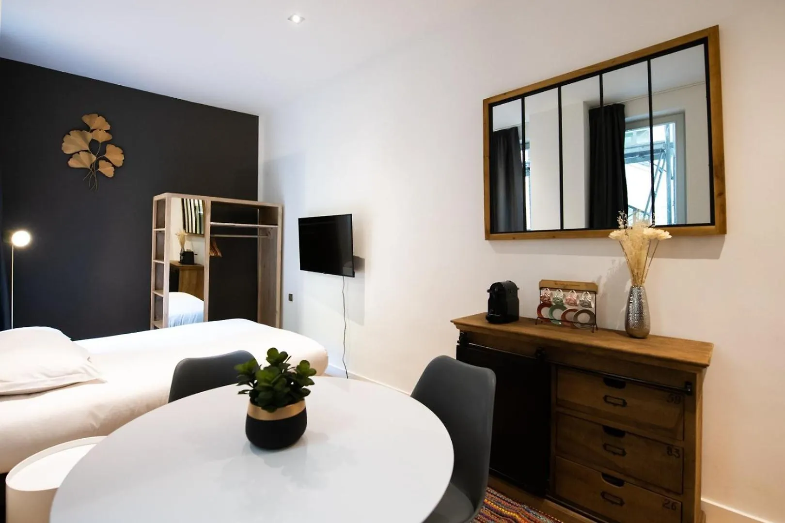 Le St Germain - Petillant Studio Decore Avec Gout En Centre-Ville Lyon