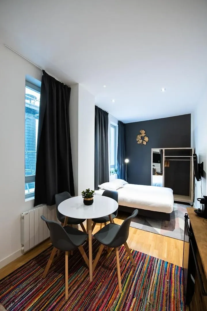 아파트 Le St Germain - Petillant Studio Decore Avec Gout En Centre-Ville 리옹